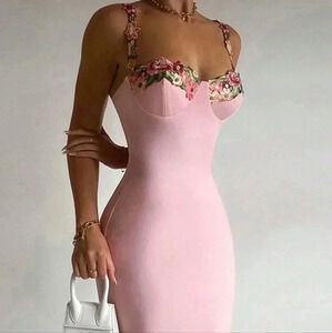 Elegant Pink Floral Maxi Dress